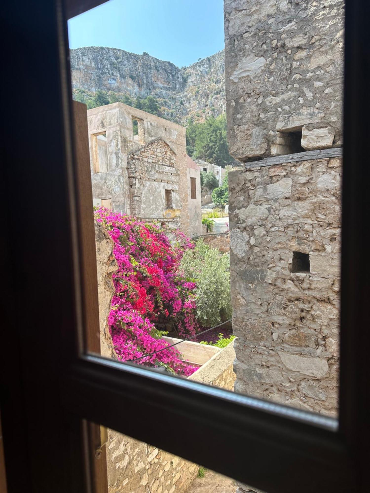 Castellorizon Pensione ماغيستي المظهر الخارجي الصورة